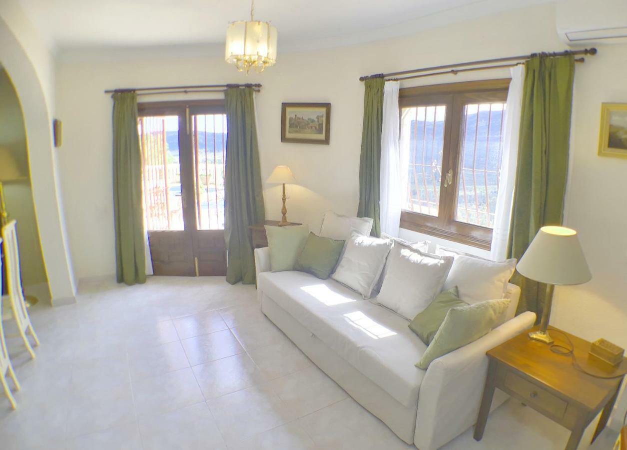 Villa Romana Mountainside Apartment In Alcalali, Jalon Valley 外观 照片